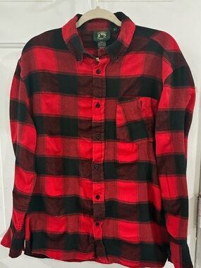 Men's Red & Black Plaid Button-Down Shirt